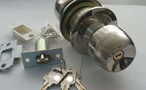 二七24小时上门开锁公司